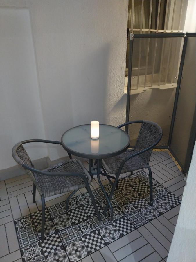 Centrico Apartamento Con Patio Madrid Exterior photo